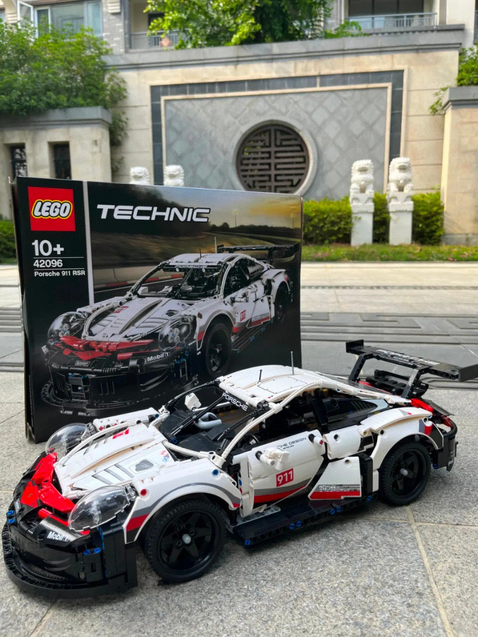 LEGO CAR 1 VENDOR